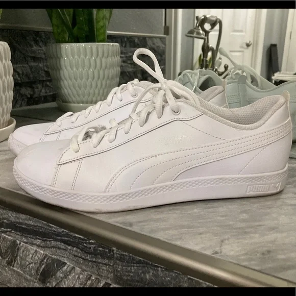 Puma Shoes Puma Womens Smash V2 Sneaker In White Poshmark